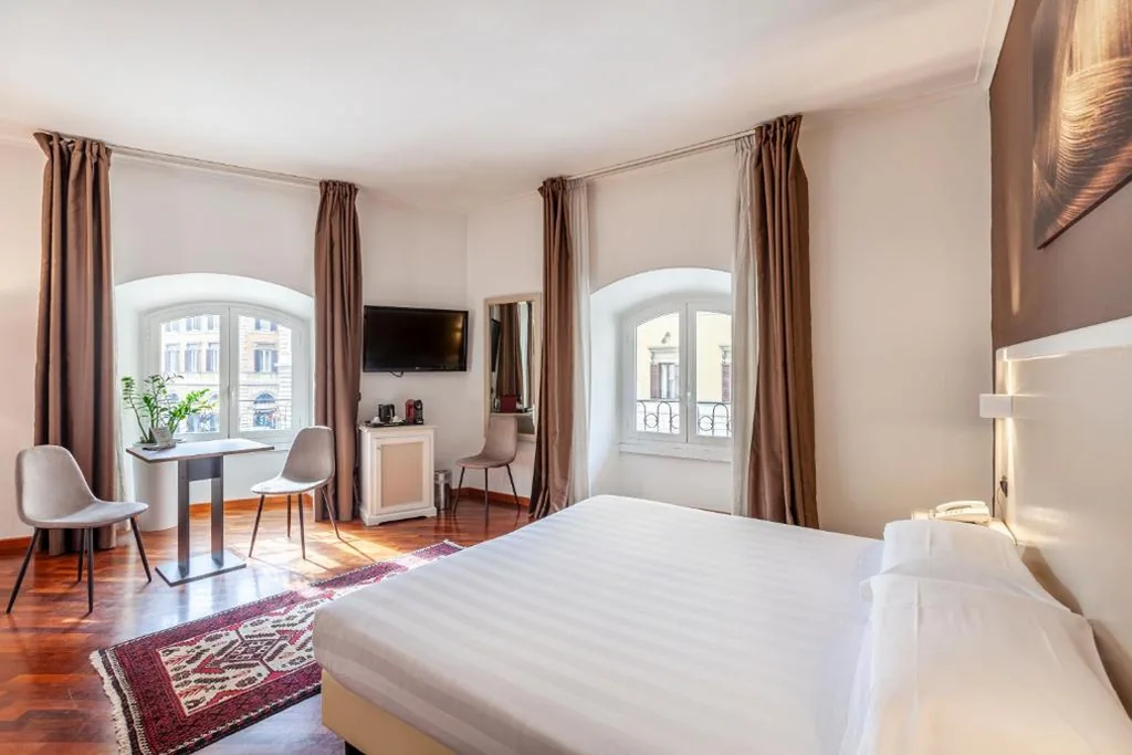 Inn Rome Rooms & Suites