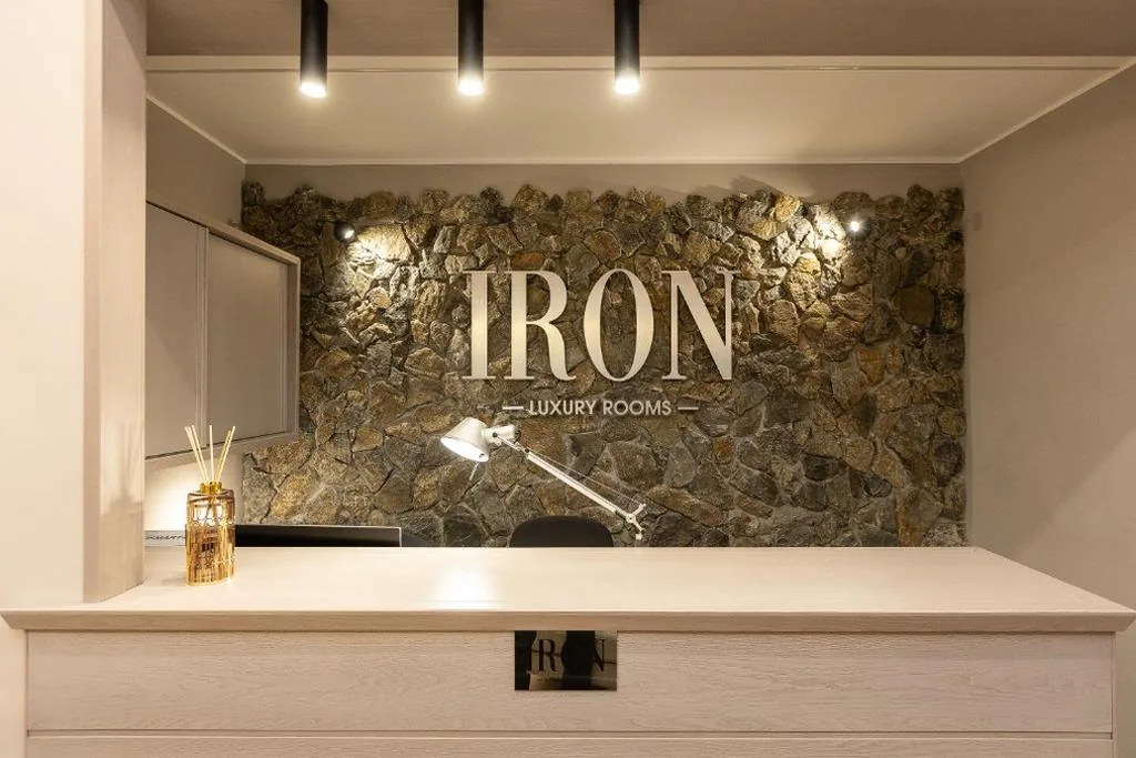 IRON Luxury Rooms — foto 6