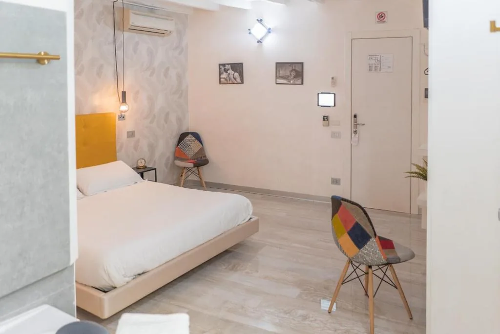 iRooms – Spanish Steps — foto 5