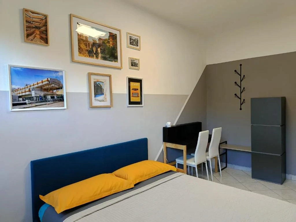 Ivrea la Bella Affittacamere – Perotti 12