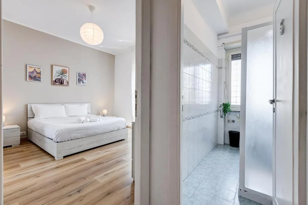 Joy House – Roma Vaticano