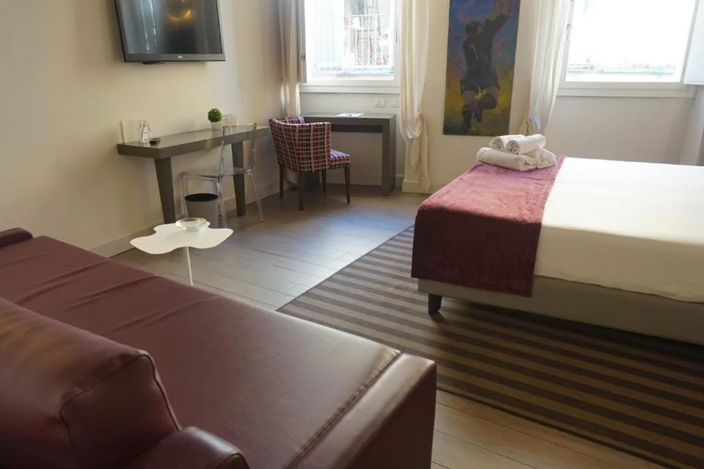 Junior Suite (3 Adulti) — Trevi Palace Luxury Inn
