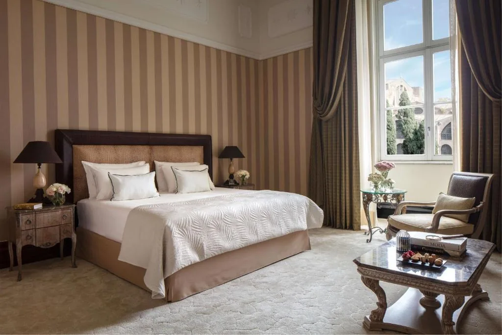 Junior Suite — Anantara Palazzo Naiadi Rome Hotel – A Leading Hotel of the World