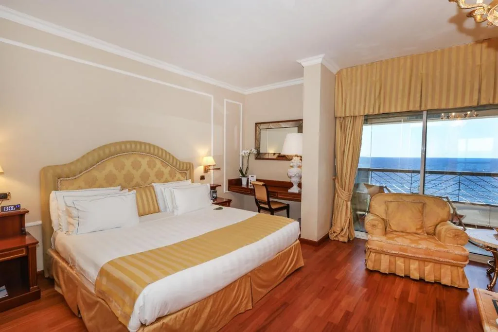 Junior Suite Angolare con Vista Mare — Grand Hotel Del Mare Resort & Spa