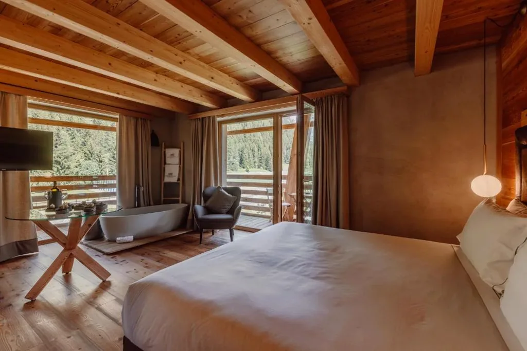 Junior Suite — Au Charmant Petit Lac – Ecohotel Parc & Spa