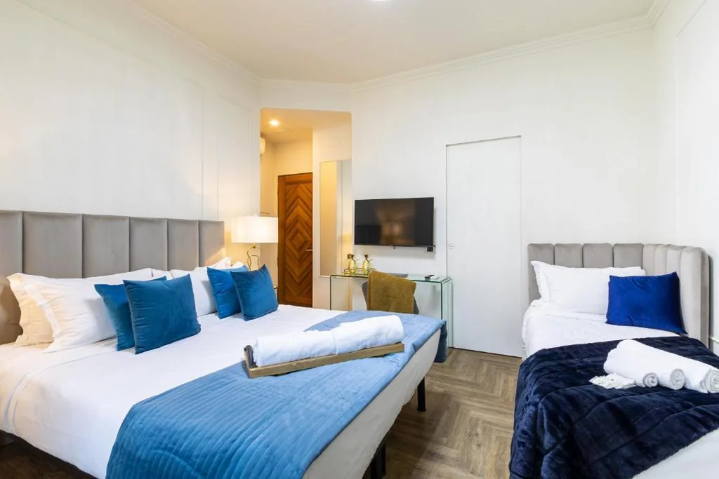 Junior Suite — Best Room Catone 21