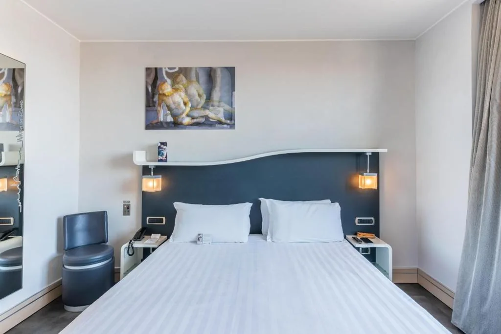 Junior Suite con 1 Letto King Size, Terrazza e Vista sulla Città — Best Western Premier Hotel Royal Santina