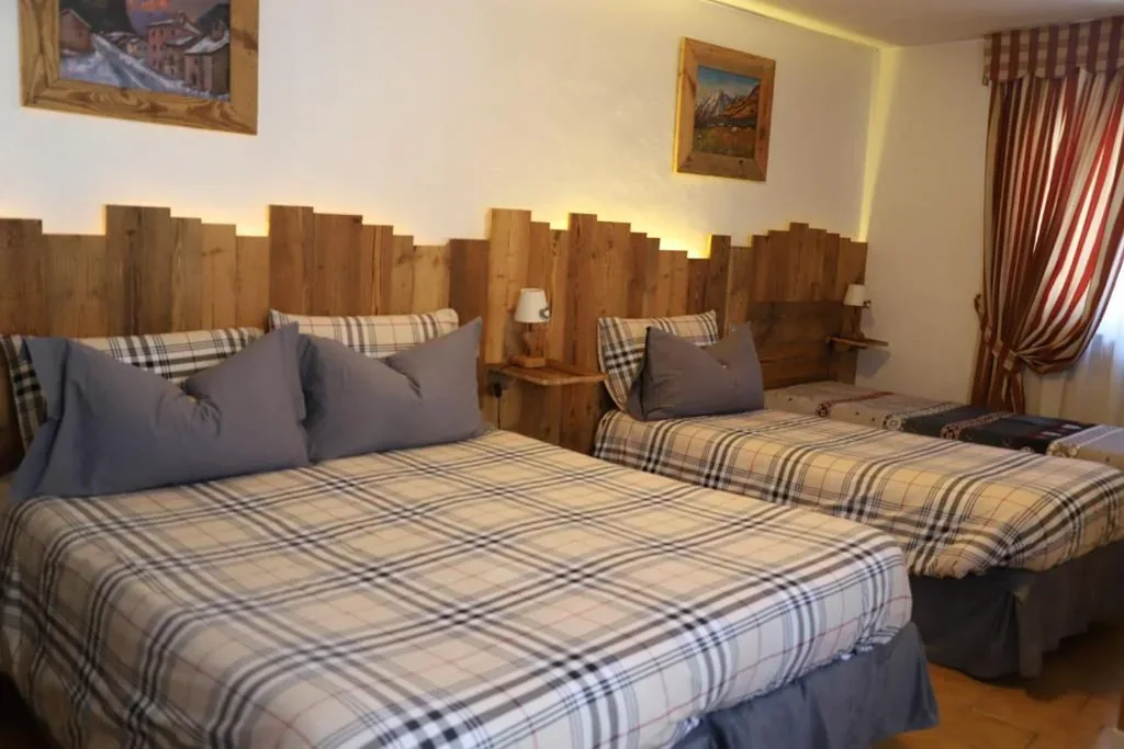 Junior Suite with Balcony — Hotel Bucaneve
