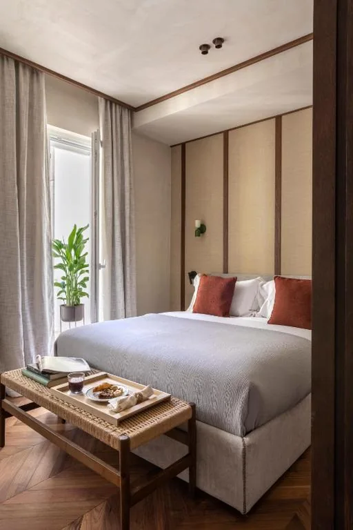 Junior Suite con Balcone — NAMAN HOTELLERIE – Roma