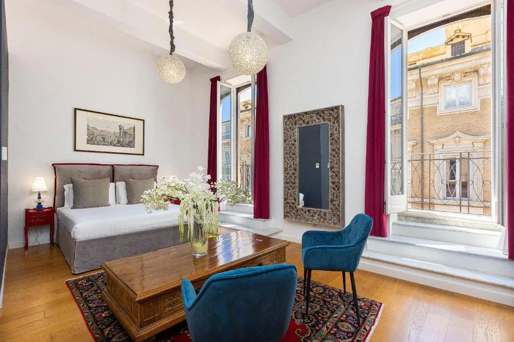 Junior Suite con Balcone — Suite della Pigna