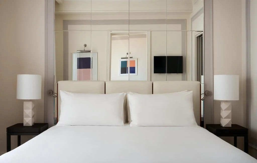 Junior Suite with Sofa Bed — Trastevere Roma UNA Esperienze