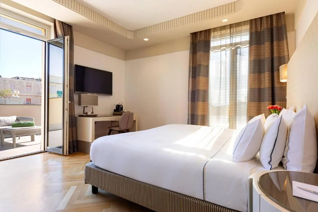 Junior Suite con Terrazza e Accesso Spa — Meliá Genova