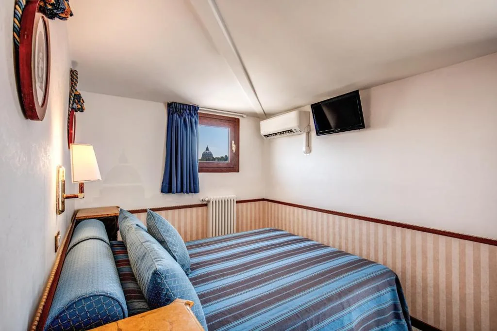 Junior Suite with Terrace — Hotel Pacific