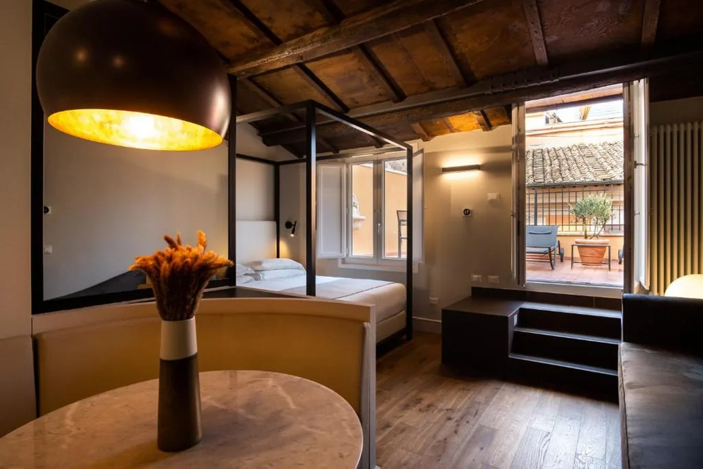 Junior Suite with Terrace — Hotel Smeraldo