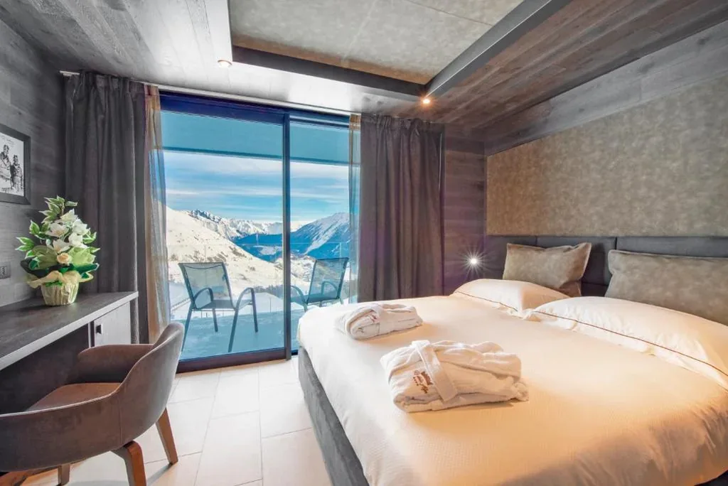 Junior Suite with Terrace — Re Delle Alpi Resort & Spa, 4 Stelle Superior