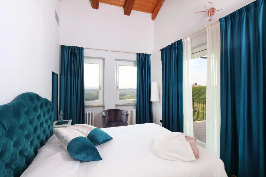 Junior Suite with Terrace — Sogno in Langa