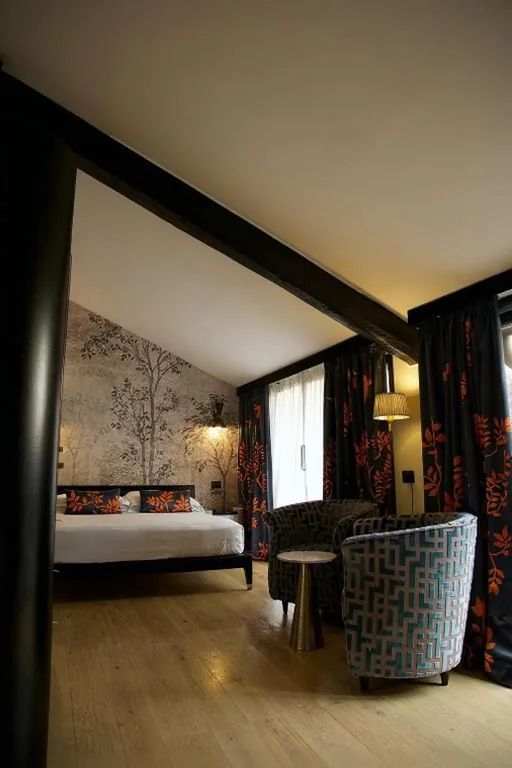 Junior Suite con Vista Città — Roma Luxus Hotel