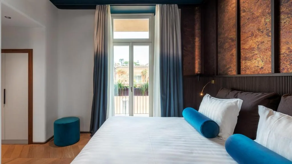 Junior Suite with Garden View — Palazzo Velabro, a Member of Design Hotels