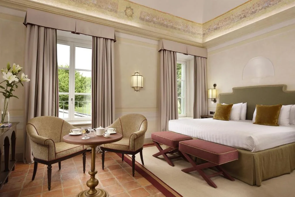Junior Suite with Garden View — Relais Sant’Uffizio