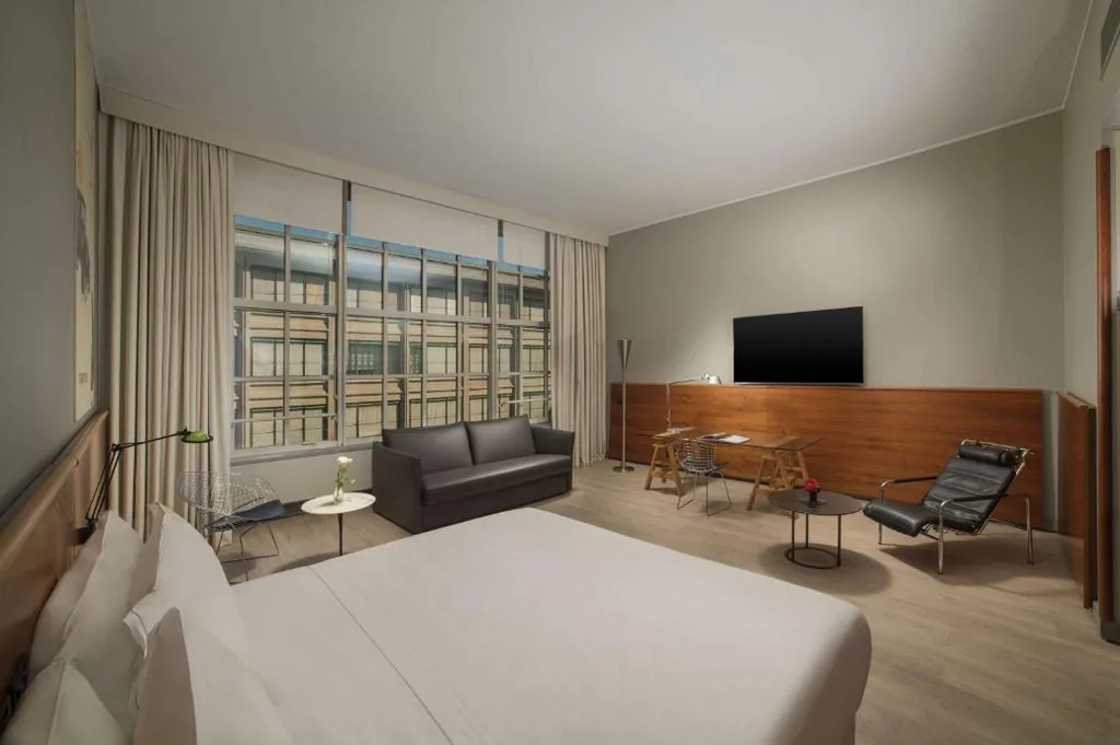 Junior Suite con Vista — NH Torino Lingotto Congress
