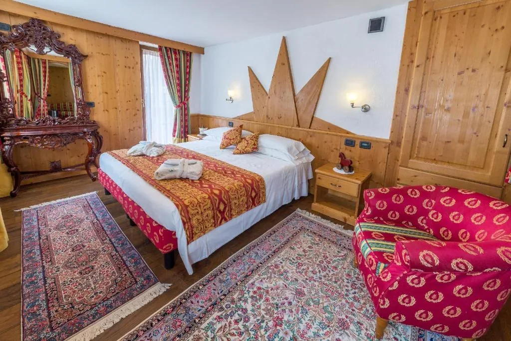 Junior Suite Deluxe — Excelsior Planet