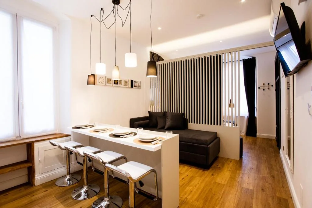 Junior Suite Deluxe - Via di Monale 75 — Atmosfere Guest House – Cinque Terre e La Spezia