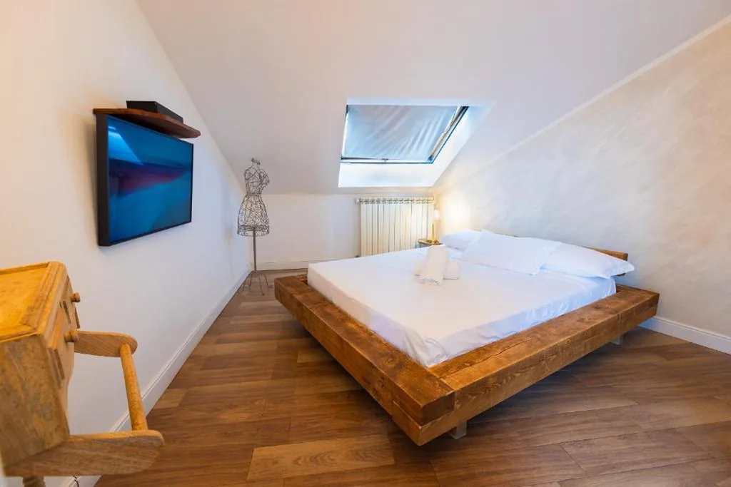 Junior Suite — Domino Hotel