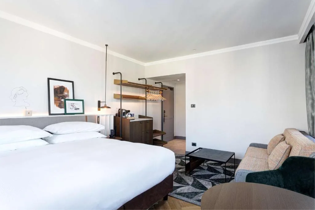 Junior Suite — DoubleTree By Hilton Rome Monti