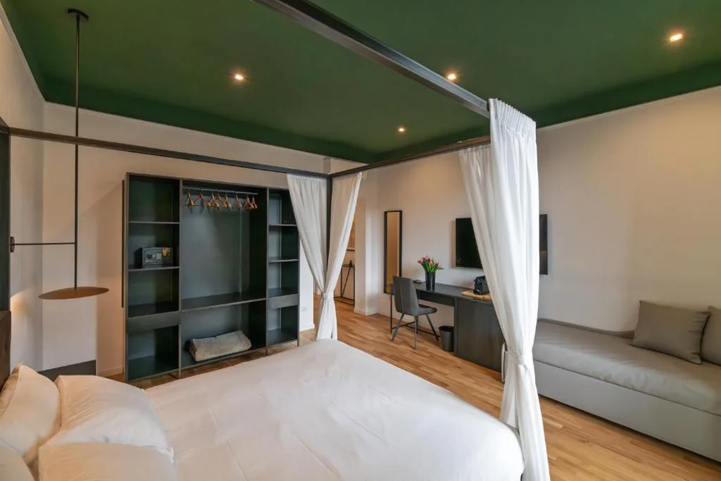 Junior Suite — EFFE 9 FLAMINIO Guest House in Rome-Vatican City