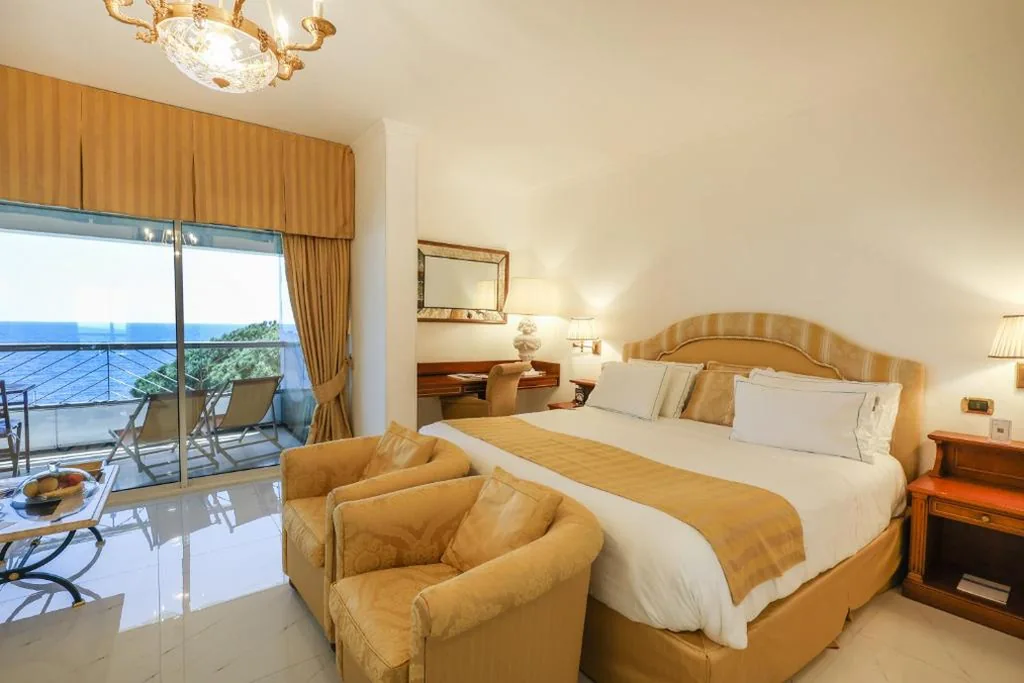 Junior Suite Executive — Grand Hotel Del Mare Resort & Spa