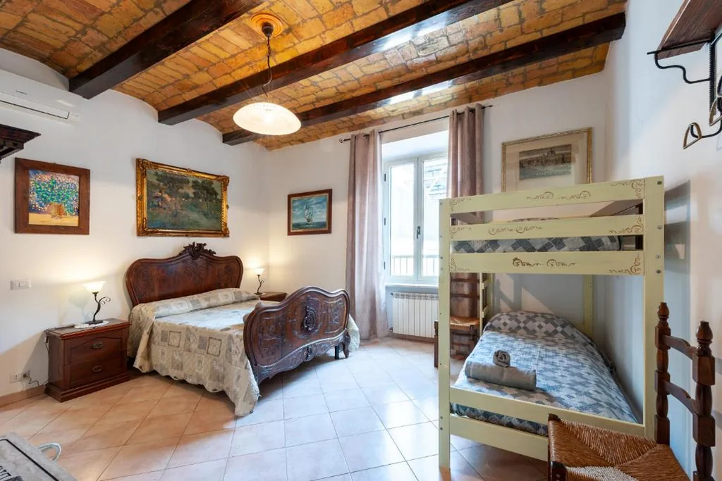 Junior Suite Familiare con Bagno Privato Interno — Kyterion Apartment