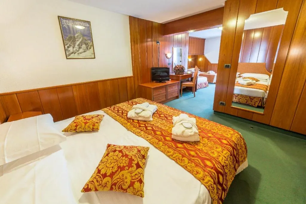 Junior Suite Familiare — Excelsior Planet