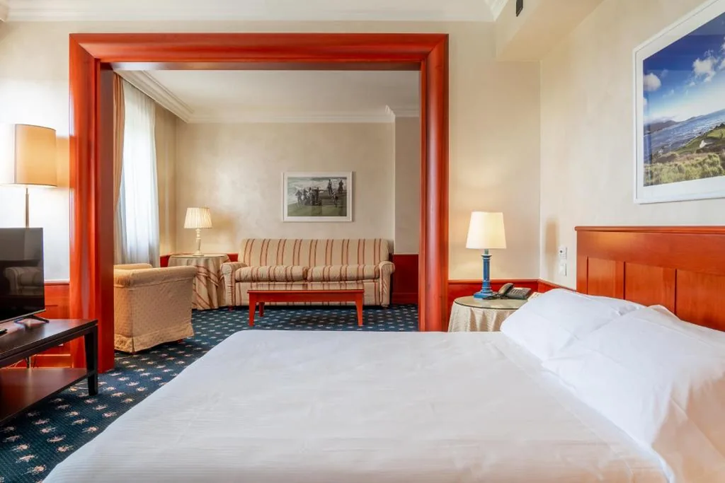 Junior Suite — Golf Hotel Cavaglià