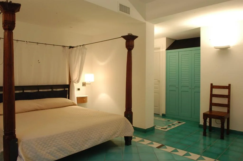 Junior Suite — Grand Hotel Santa Domitilla
