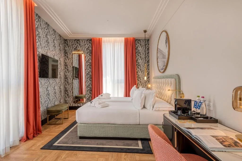 Junior Suite — H10 Palazzo Galla