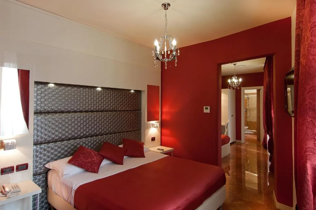 Junior Suite — Hotel Fellini a Fontana di Trevi