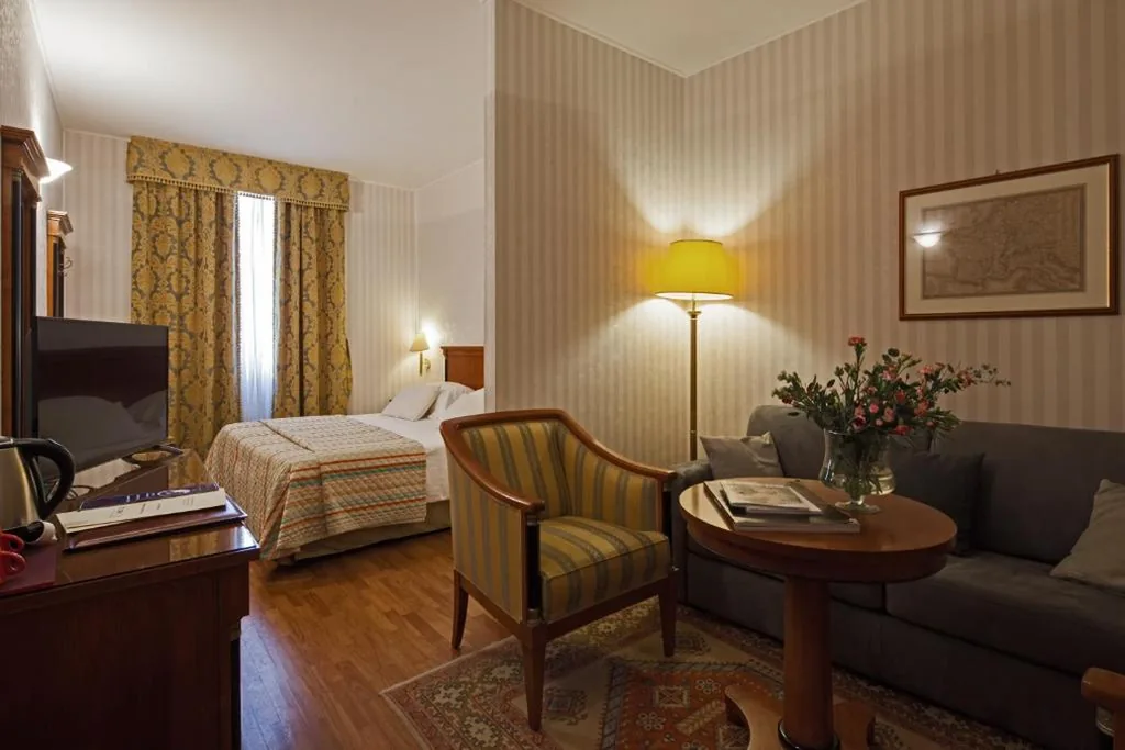 Junior Suite — Hotel Palazzo Lovera