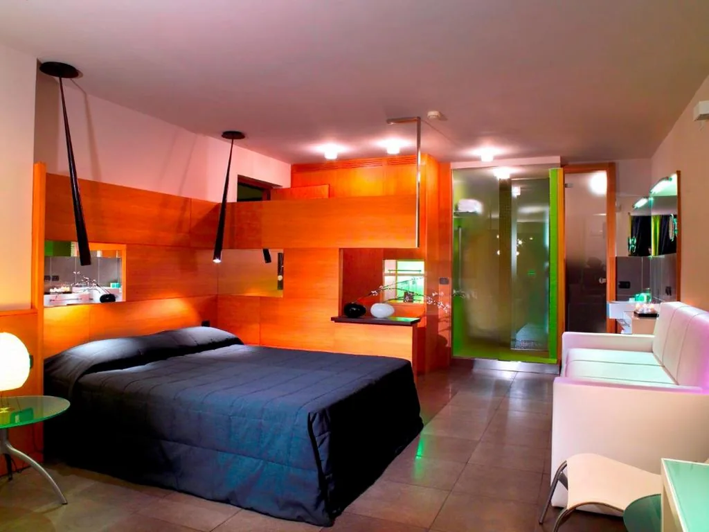 Junior Suite — Hotel Zone