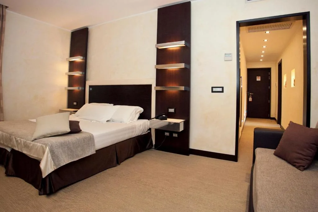 Junior Suite — Les Fleurs Luxury House