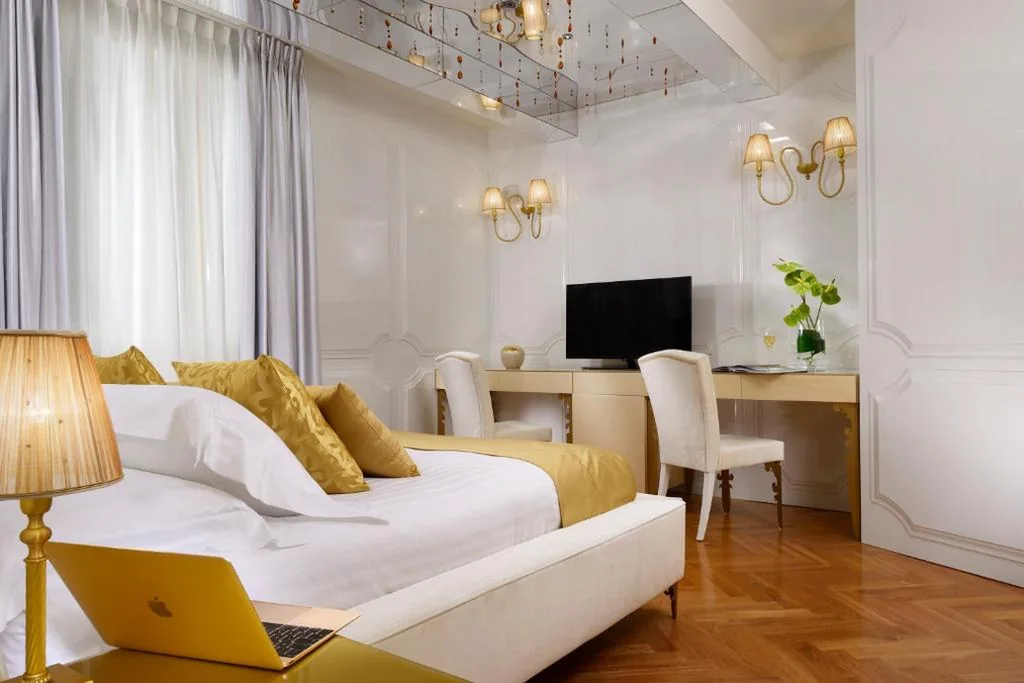 Junior Suite — Lifestyle Suites Rome