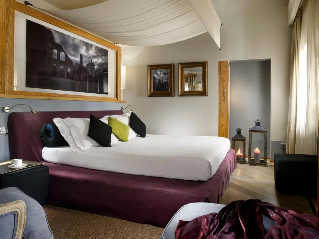 Junior Suite — Mario De’ Fiori 37