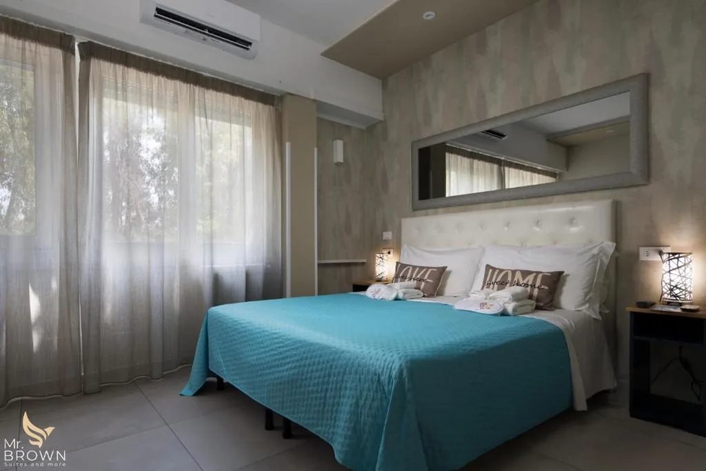 Junior Suite — Mr Brown Home and suites