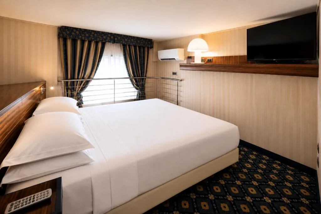 Junior Suite — Phi Hotel Principe