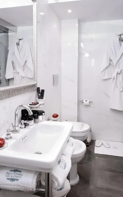 Junior Suite — Piazza di Spagna Suite de Charme