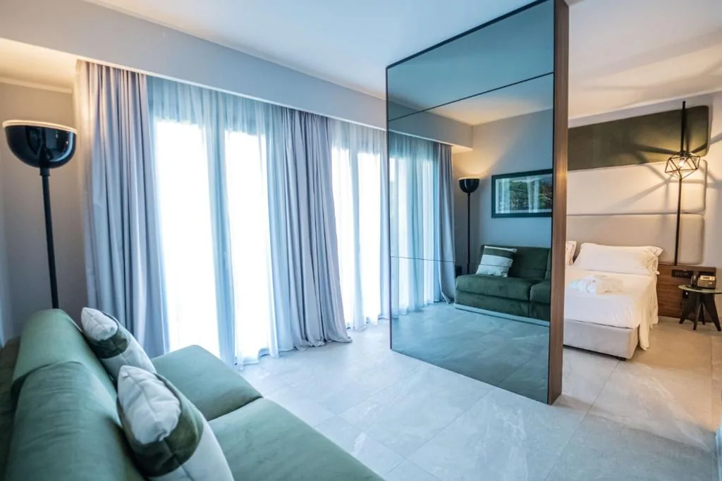 Queen Junior Suite with Sofa Bed and Private Garden - Non-Smoking — Best Western Plus Sabaudia Hotel