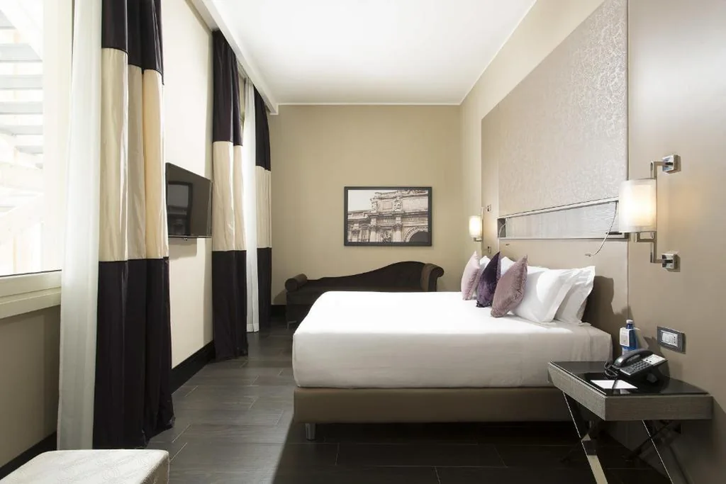Junior Suite — Rome Life Hotel