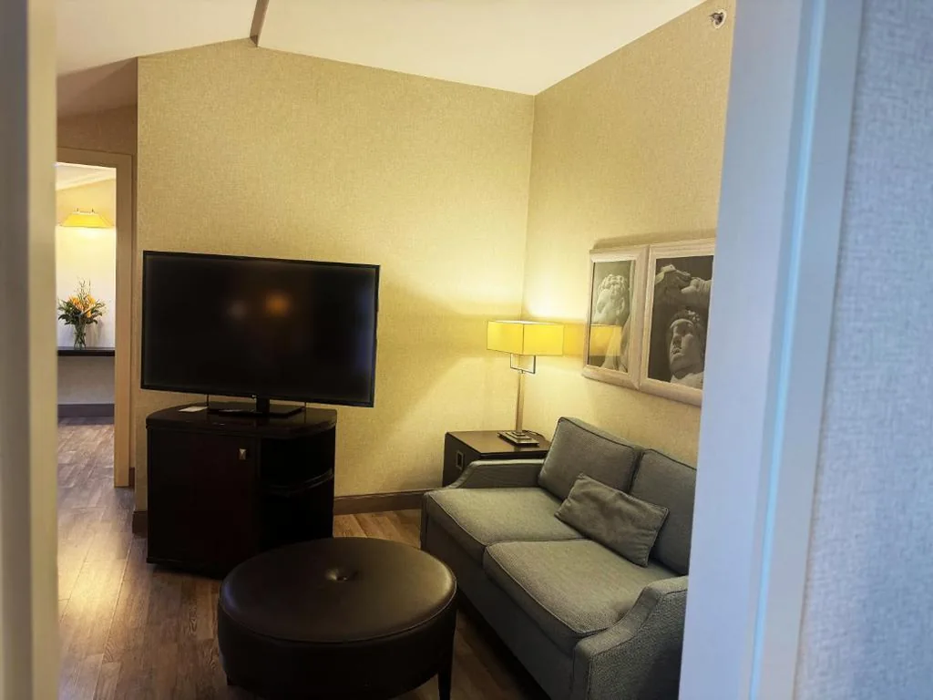 Junior Suite — Sheraton Rome Parco de Medici