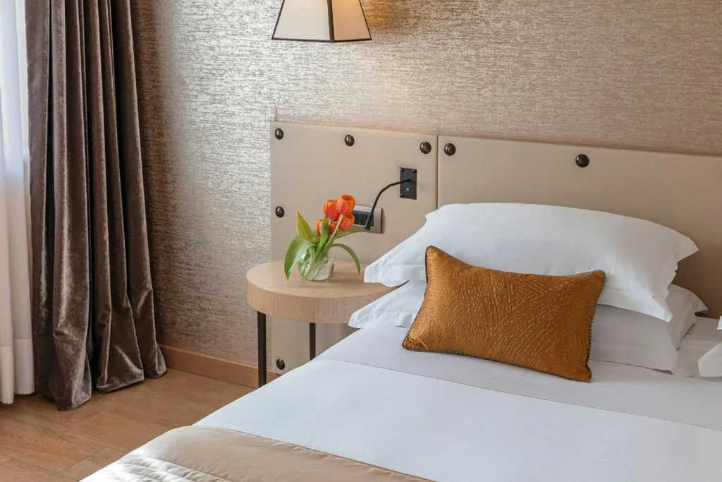 Junior Suite — Starhotels Metropole