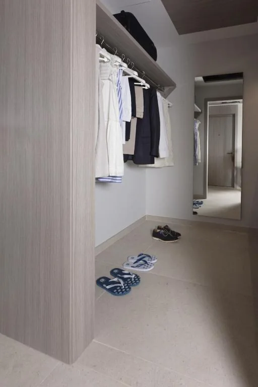Junior Suite — Summit Hotel