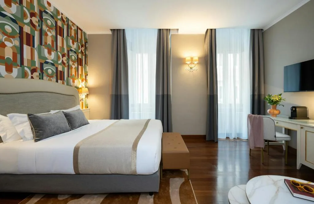 Junior Suite Triple — Leonardo Boutique Hotel Rome Monti